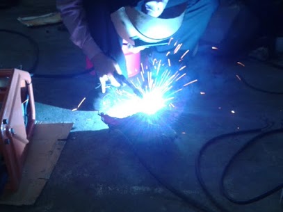 What are the characteristics of laser engraving？