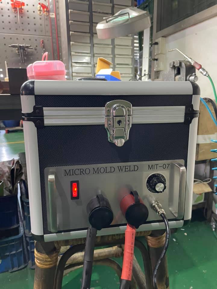 Mold Equipment Cold Welding Machine | NACO-TEC 1