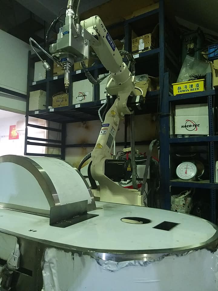 Robot Laser Welder | NACO-TEC 3 Robot Laser Welder | NACO-TEC 3