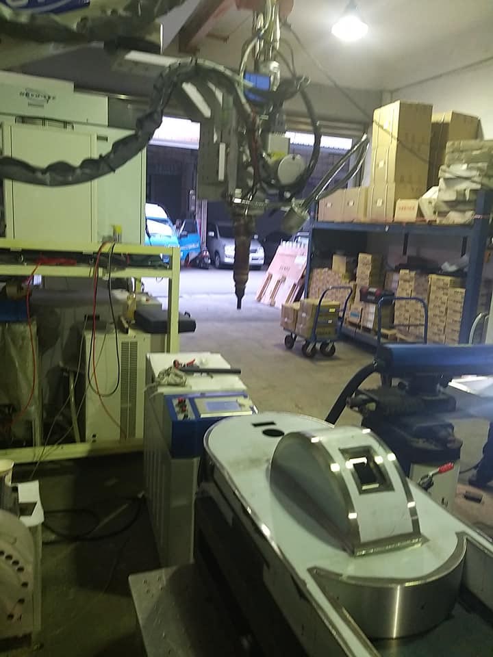 Robot Laser Welder | NACO-TEC 2 Robot Laser Welder | NACO-TEC 2